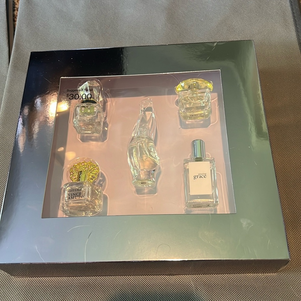 Mini perfume assortment